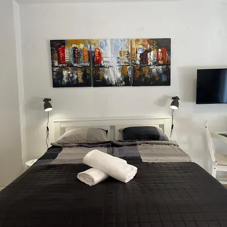 Apartment Fuengirola, Boliches - Right On The Beach.